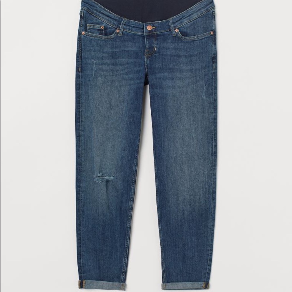 H&M MAMA Boyfriend Jeans